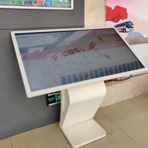 اجاره استند لمسی