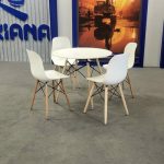 اجاره صندلی پایه چوبی