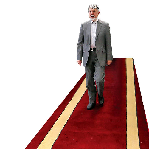 علت استفاده از فرش قرمز در مراسم رسمی